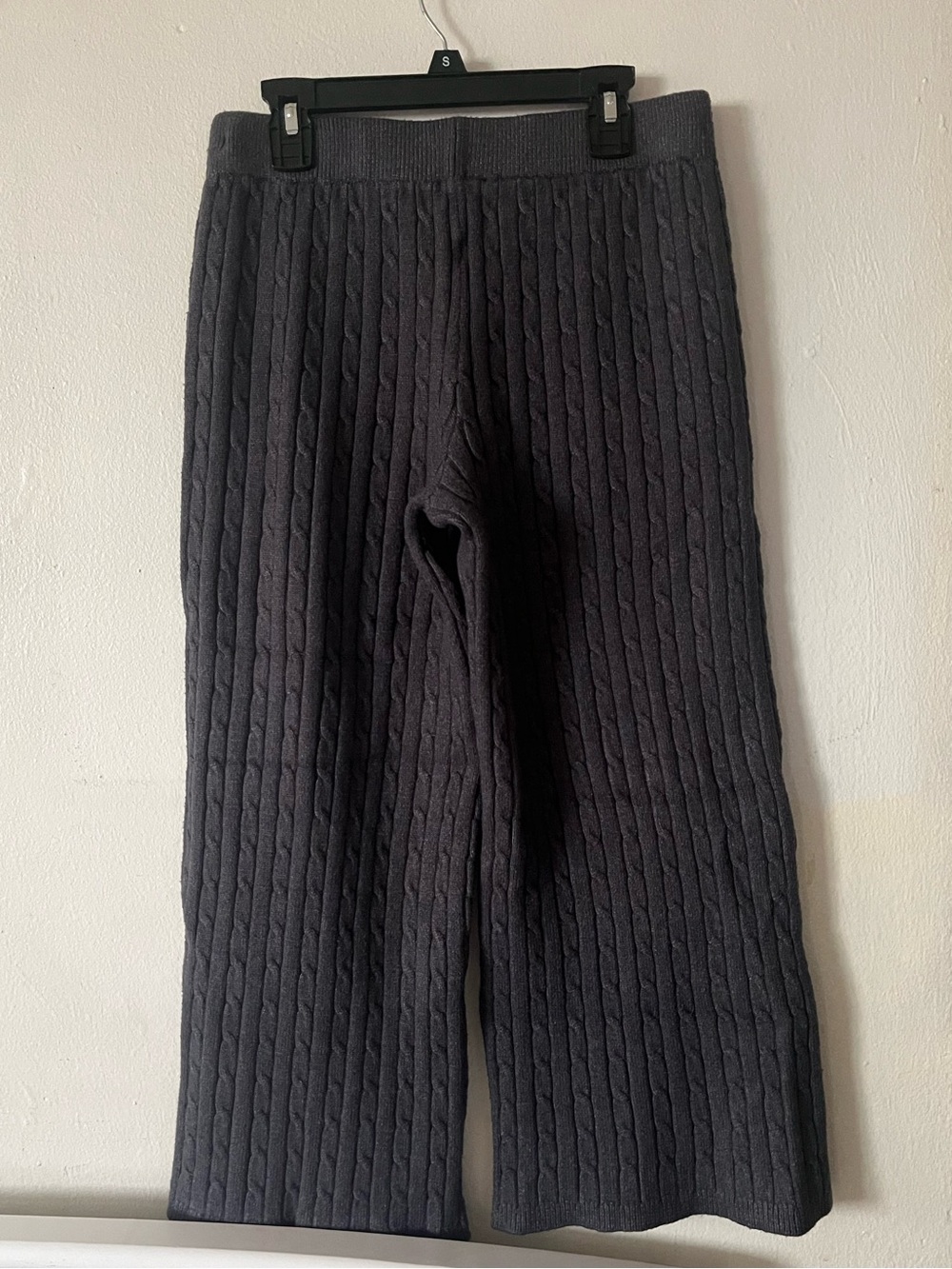 House of Harlow 1960 Charcoal Cable-Knit Joggers